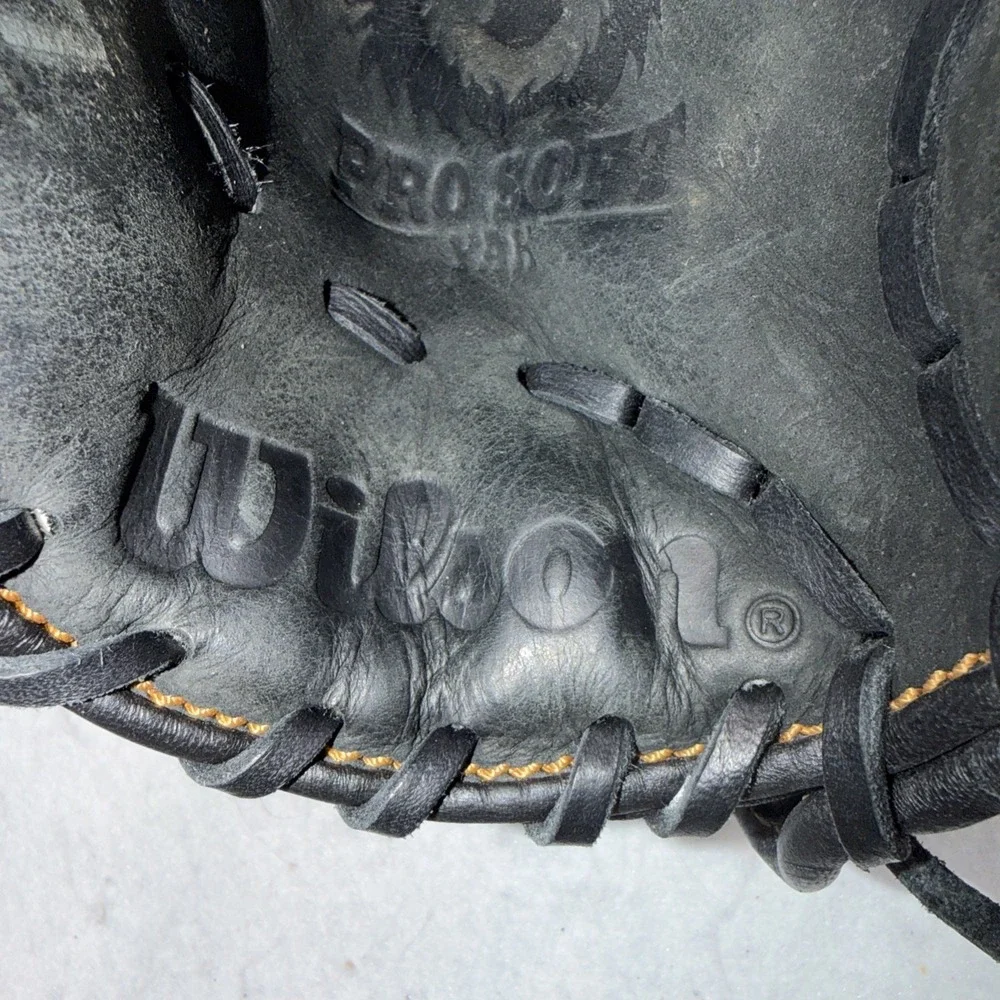 Wilson Pro Soft Yak 11.5 A1500BB0TIF Ecco Leather Baseball Glove Right RHT